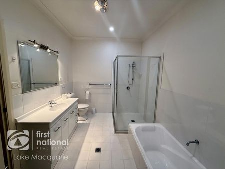 Comfort & Coastal Lifestyle Awaits! - Photo 5