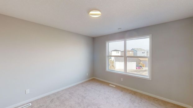 224 Hotchkiss Drive Southeast, Calgary - Photo 1