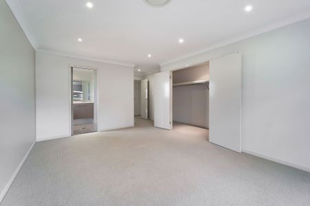 33 Ferraby Drive, - Photo 2