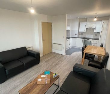 1 Bed Flat, The Blenheim Centre, TW3 - Photo 1