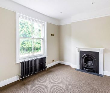 4 bedroom detached house to rent - Photo 3