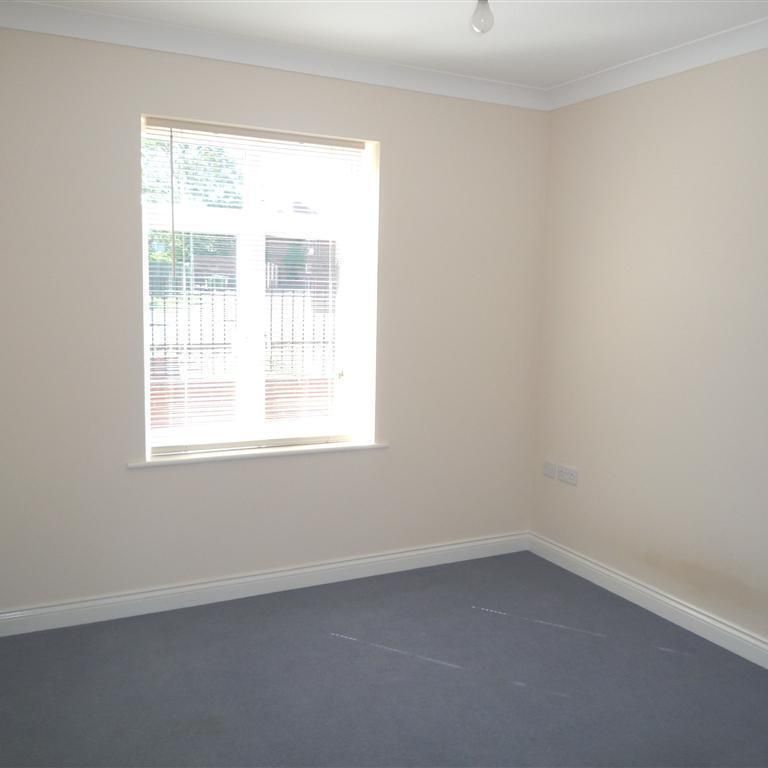 Fletton Avenue - Photo 1