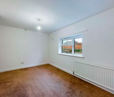 Magdalen Road, Blurton, Stoke-on-trent, ST3 - Photo 4