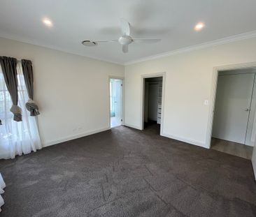 Your Dream Home Awaits! - Photo 5