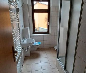 // Single // Azubi Wohnung in Wurzen // 2 Zimmer mit EBK // ab SOFO... - Photo 1