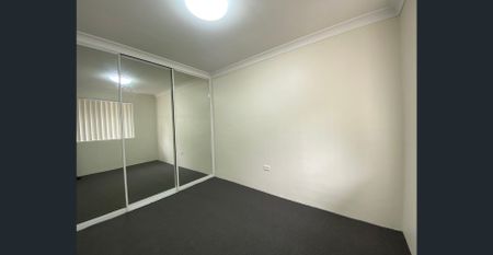 LIGHT-FILLED FAMILY HOME! - Photo 2