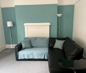 Alexandra Road, Mutley - Photo 2