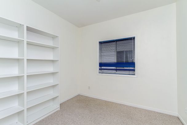 For Lease - 19 CASTLE GLEN Crescent Unit# A, Kanata, Ontario - Photo 1