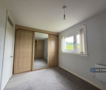 2 bedroom maisonette to rent - Photo 2