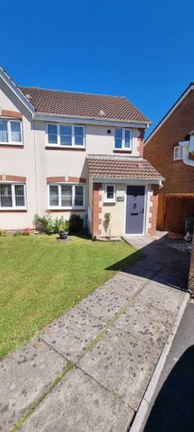 Bluebell Drive, Llanharan, PONTYCLUN - Photo 2