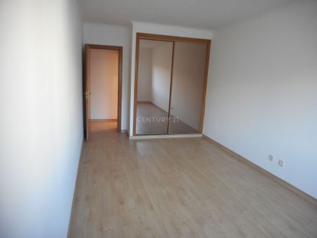 Rinchoa - Apartamento T2 remodelado - Photo 2