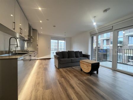 The Venue, Powerhouse Lane, Hayes, UB3 - Photo 2