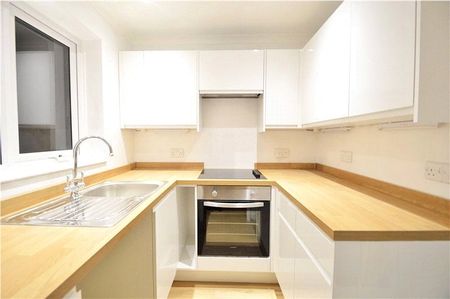 1 bedroom House in Brunel Road, Maidenhead - Photo 3