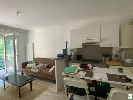 ROUEN - RUE DU RENARD - F2 meublé 39,30m² - Photo 2