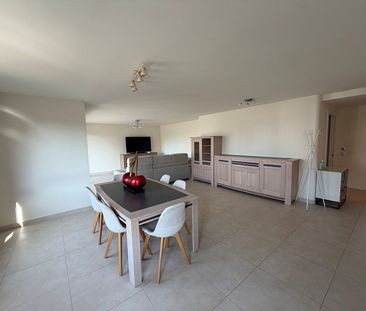 Appartement à louer, 4 pièces - Saint-Genis-Pouilly 01630 - Photo 1