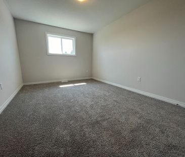 For Lease - 75 Hillcrest Road Unit# Upper, Port Colborne, Ontario - Photo 5