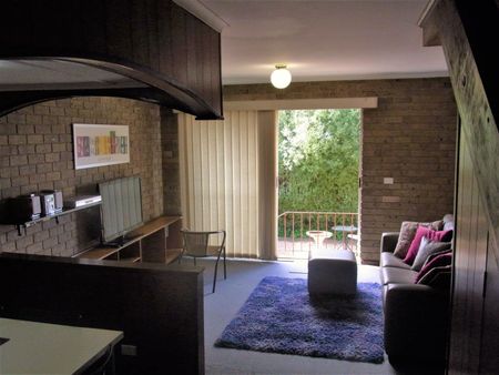 Home For Rent - Photo 4