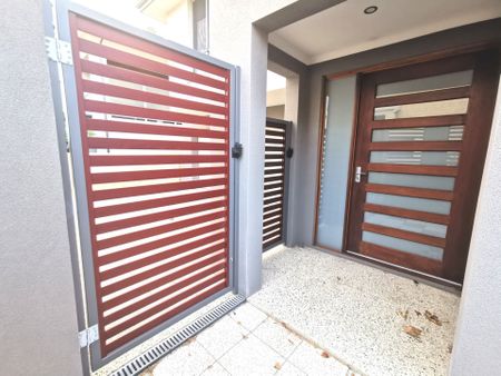 72a Burniston St, Scarborough, WA 6019 - Photo 2