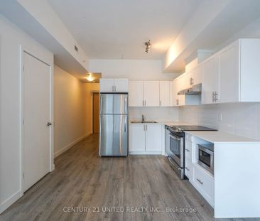 100 Bond Street E #204 - Photo 3