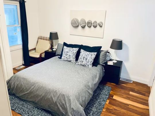 For Lease - 4364 Homewood Avenue, Niagara Falls, Ontario - Photo 1