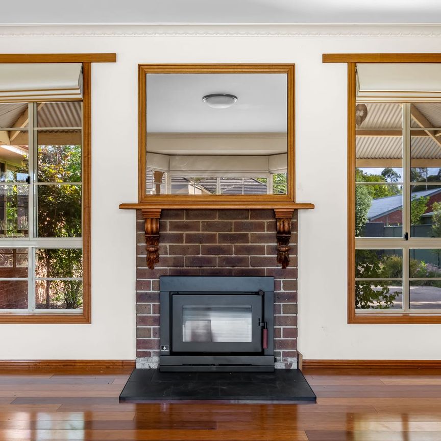 SPACIOUS FOUR BEDROOM HOME WITH LARGE BACKYARD IN ALFREDTON - Photo 1