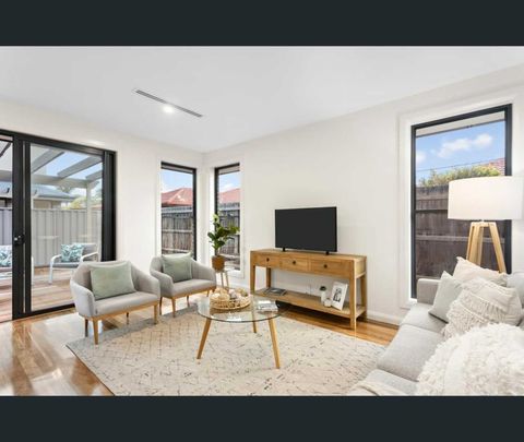 Lifestyle, Location & Brand-New Bayside Luxury - Photo 1