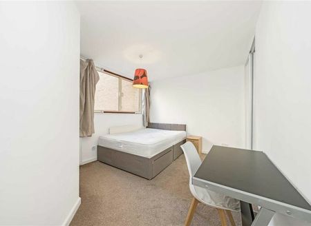 Cape Yard Cape Yard, E1W - Photo 4