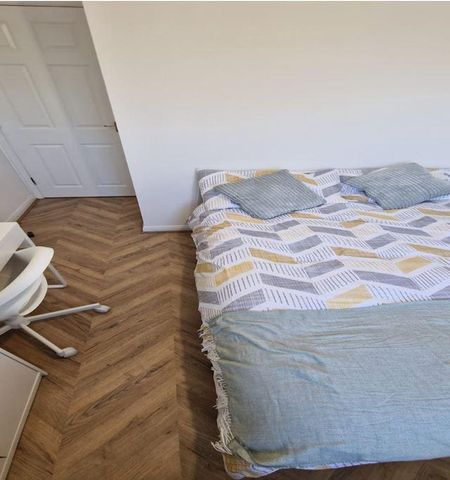 5 bedroom end of terrace house to rent - Photo 2