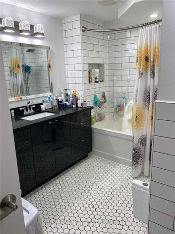 For Lease - 60 Patricia Drive, King, Ontario - Photo 2