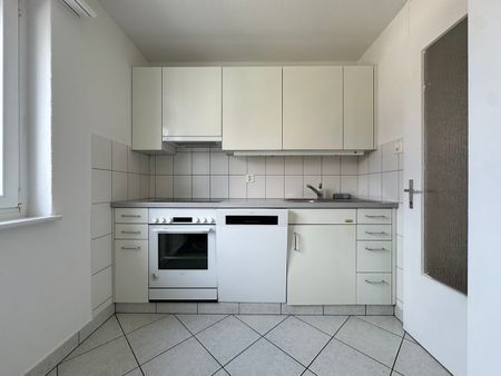 "grosszügige, helle 3.0-Zimmer-Wohnung" - Photo 3