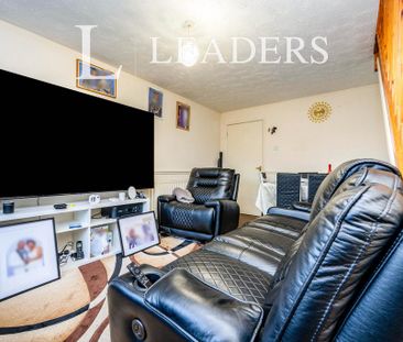 2 bedroom terraced house to rent - Photo 2