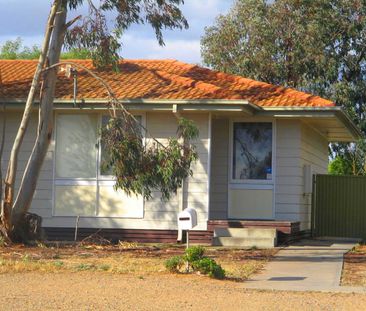 22 Owl Drive, Murray Bridge SA 5253 - Photo 2