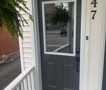 347 Saunders St. - Photo 6