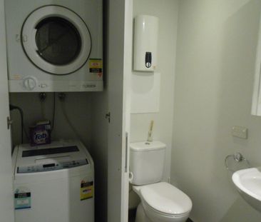 Eclipse Apartments 2 bedroom fully furnished - Photo 3