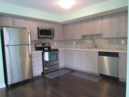 For Lease - 2335 Sheppard Avenue Unit# 1, Toronto, Ontario - Photo 3