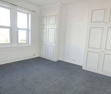 2 bed upper flat to rent in NE32 - Photo 2