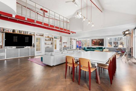 3 bedroom flat to rent - Photo 3