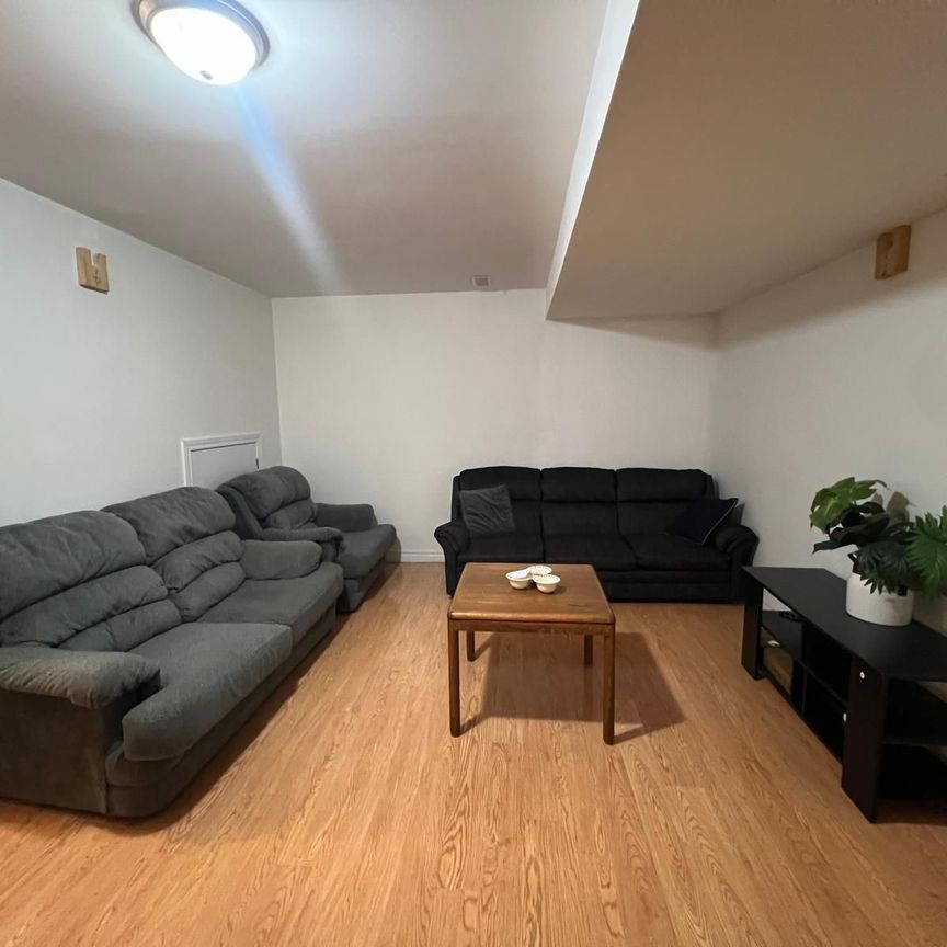 For Lease - 28 Mossgrove Crescent Unit# (Basement), Brampton, Ontario - Photo 1