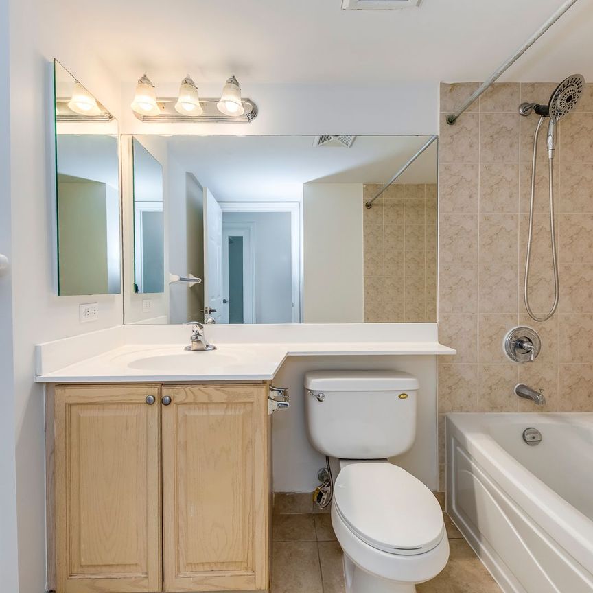 For Lease - 15 Greenview Avenue Unit# 2803, Toronto, Ontario - Photo 1