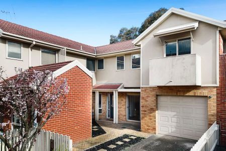 3/2 McKelvie Court, Glen Waverley. - Photo 5