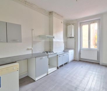 Location Appartement 2 pièces 59m² ST ETIENNE 42000 - Photo 2