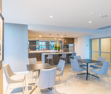 Views Forever on the 27th Floor&excl; Furnished&excl;&excl;&excl;&e... - Photo 3
