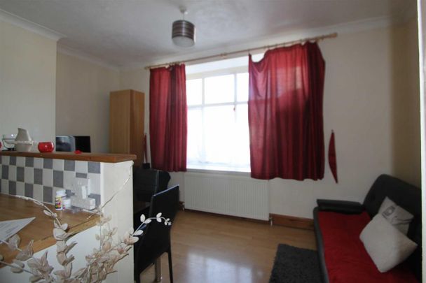 24-26 Southchurch Road, Southend On Sea - Photo 1