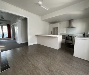 60 Martin Street, Wallaceville - Photo 4