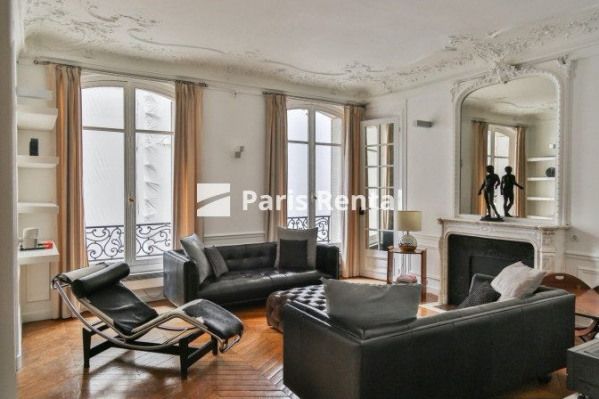 Appartement • Île de la Cité - Photo 1