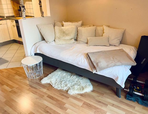 Helle, möblierte 1-Zimmer-Wohnung (39 m²) mit Balkon in Leipzig - Photo 1