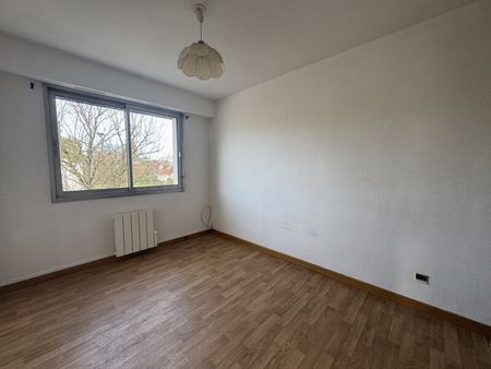 Location Appartement 3 pièces 74m² ORLEANS 45000 - Photo 3