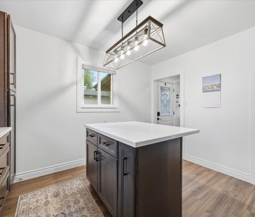 For Lease - 98 North Street, Georgina, Ontario - Photo 6