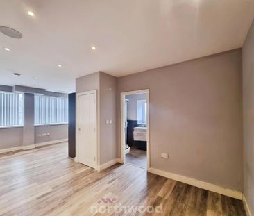 Studio to rent - Photo 2