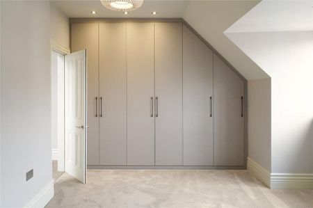 3 bedroom flat to rent - Photo 2